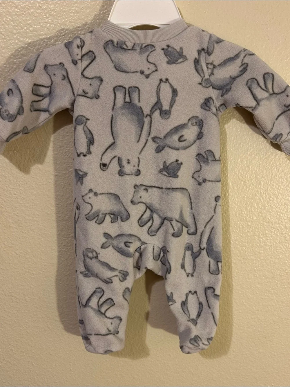 Carter Newborn Sleeper lot of 2. Zip Up Footed and Mitted Sleepsack